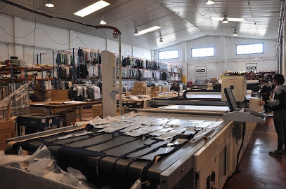 Vestuario Laboral Madrid | Grupo Anjo, Uniformes Personalizados | Somos Fabricantes